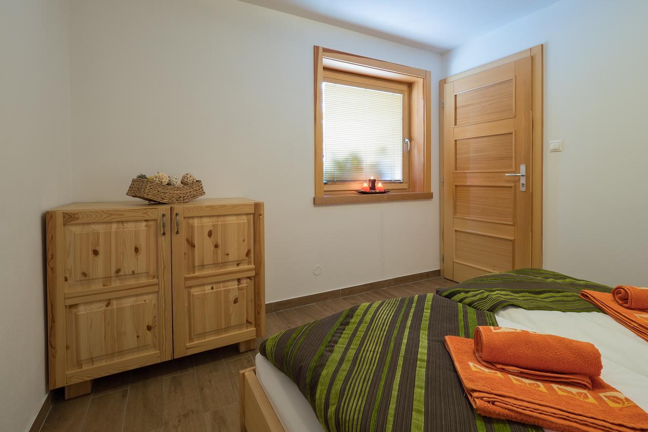 House Kongen Apartman Deménvölgy